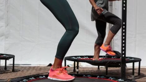 Trampolin Übungen zum Abnehmen