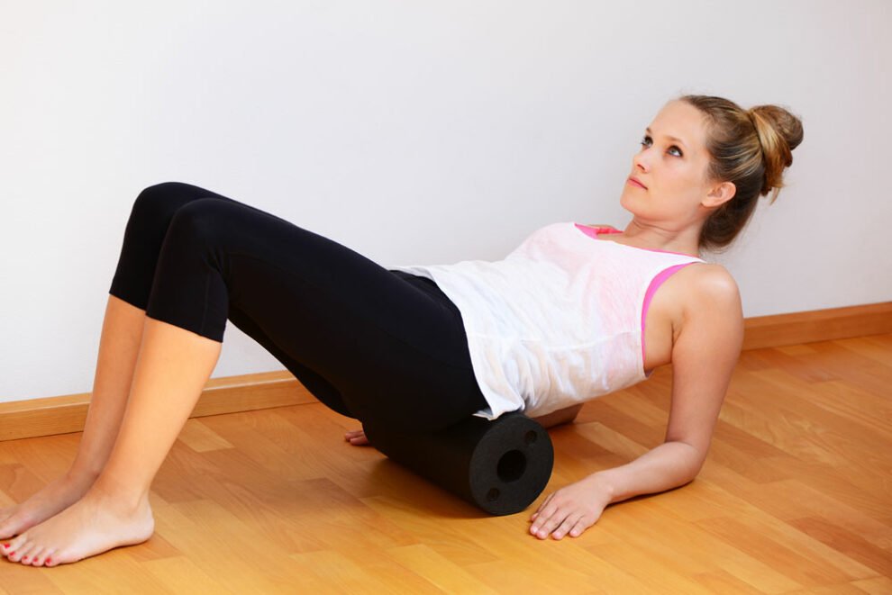 Faszientraining für Anfänger 7 effektive Übungen mit der Faszienrolle rundumgesund.de